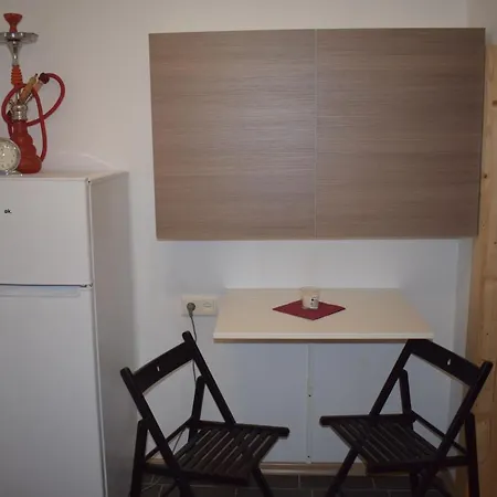 Appartement Jolantas Near The Airport *