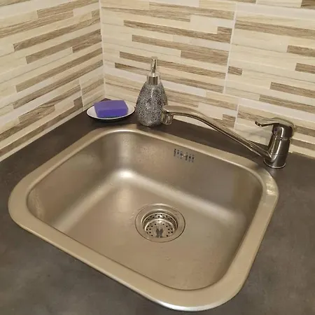 Apartment Jolantas Near The Airport *
